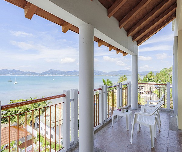 Superior One Bedroom